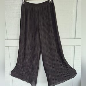 Black Pleated Wide Leg Pants Size 8 Holiday Dressy